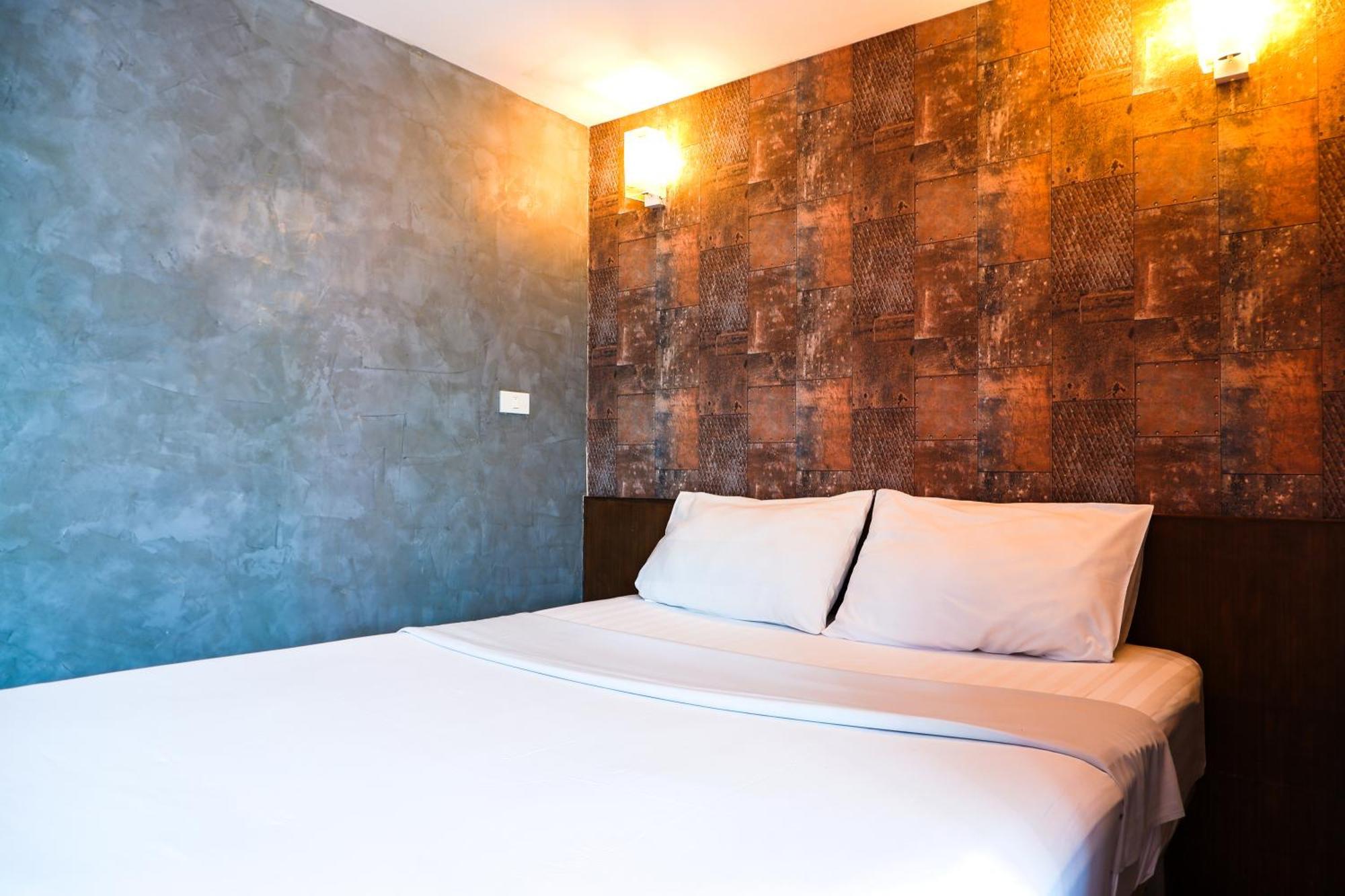18 Coins Budget Hotel Pattaya Camera foto