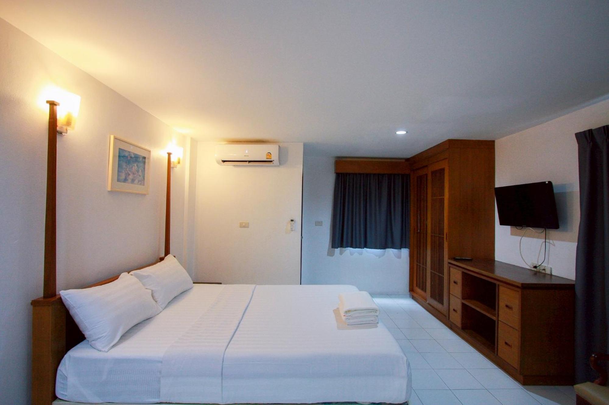 18 Coins Budget Hotel Pattaya Camera foto