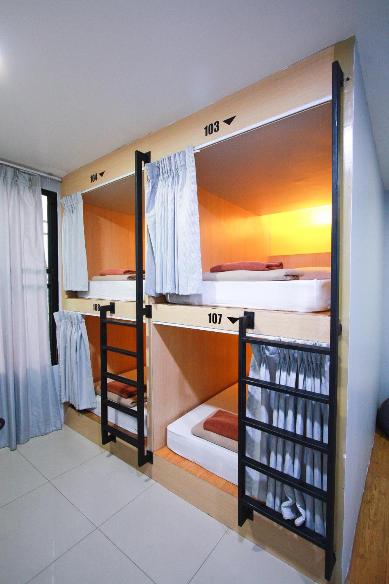 18 Coins Budget Hotel Pattaya Camera foto