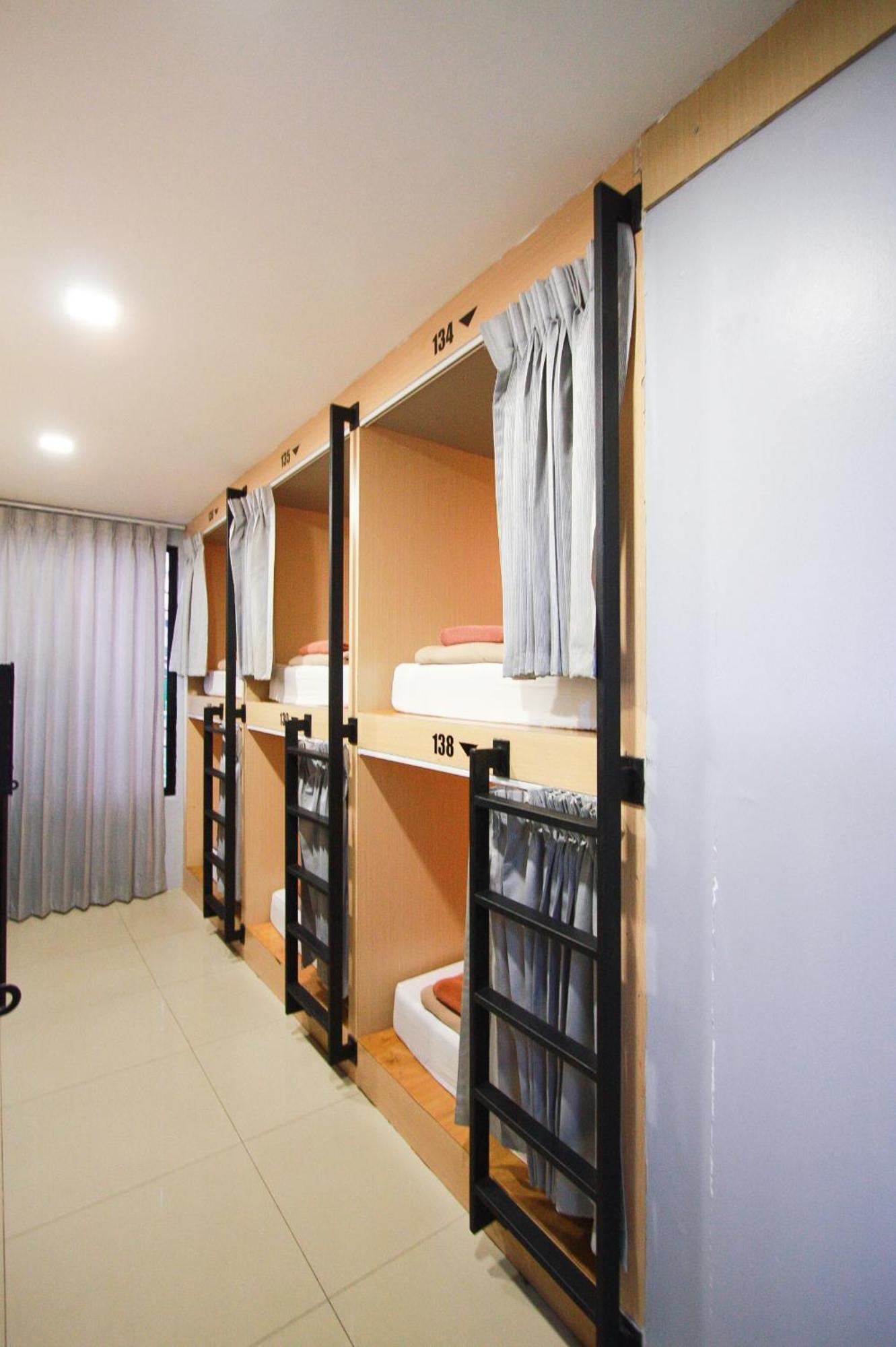 18 Coins Budget Hotel Pattaya Esterno foto